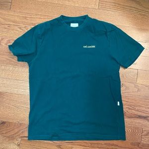 AIMÉ LEON DORE JERSEY LOGO TEE. L